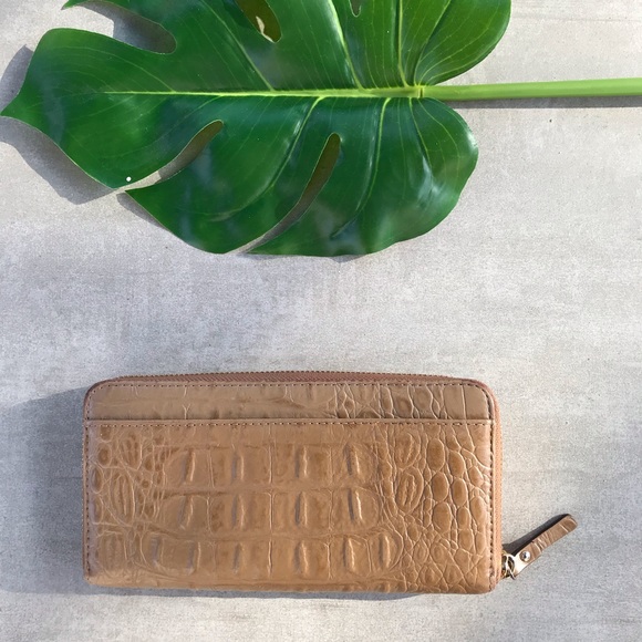 Kate Spade Rialto Place Tan Leather Neda Wallet - Picture 3 of 8